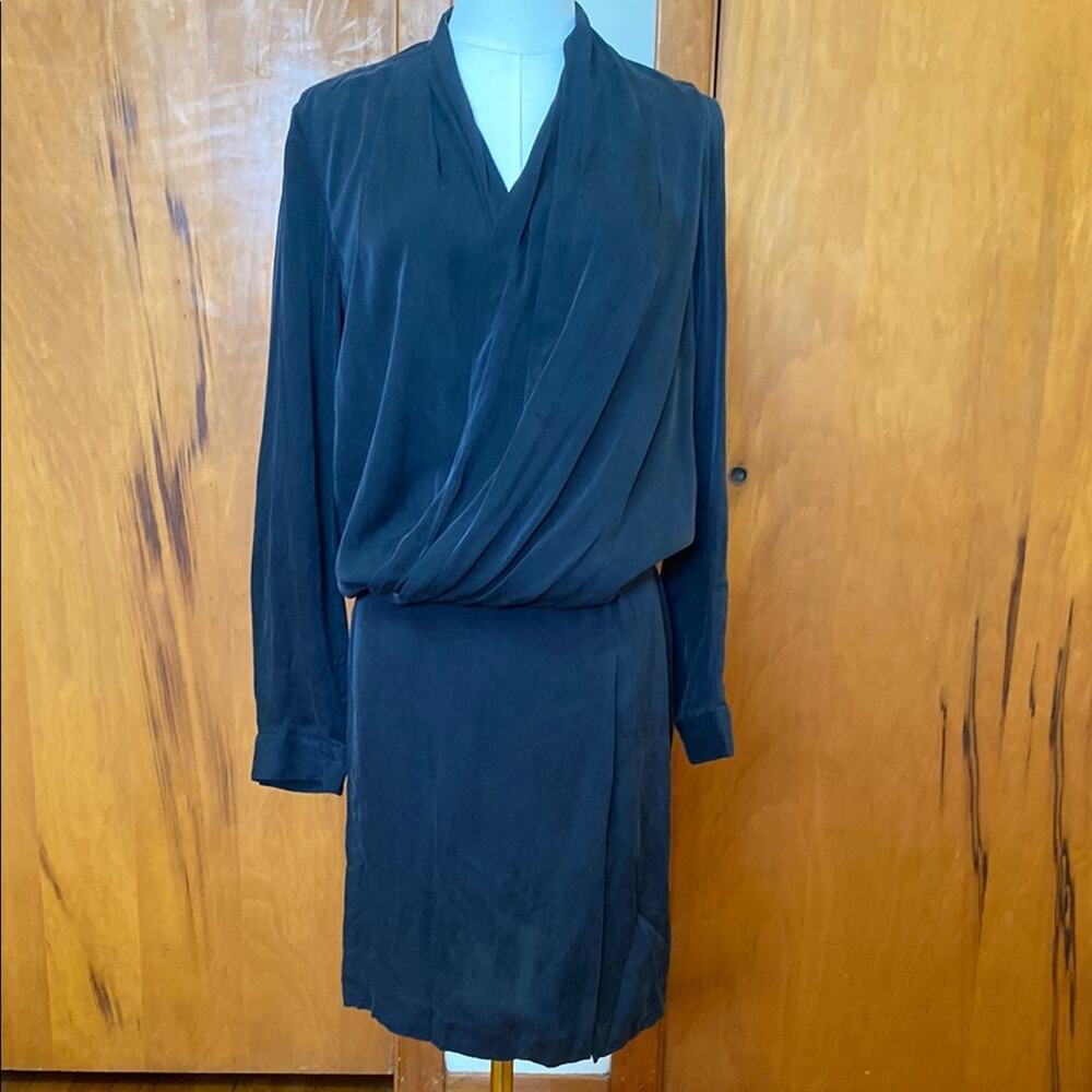 Diane Von Furstenberg | Black Long Sleeve Dress 95% Silk 5% Spandex - Size 4